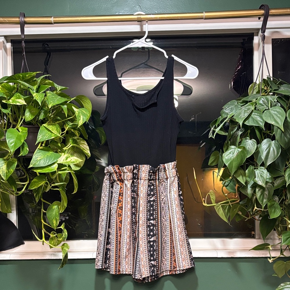 Black and Patterned Sleeveless Dress